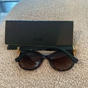 Fendi | Accessories | Women Sunglasses Fendi Ff 29s Trdj6  display picture 3